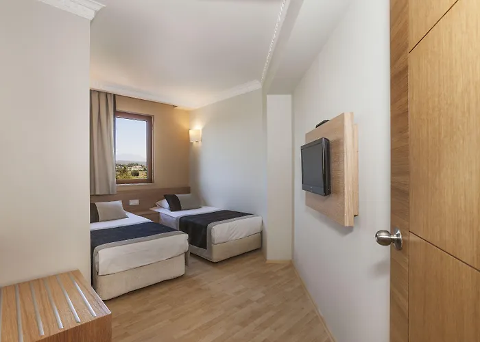 Mholiday Stone Palace Side Szálloda