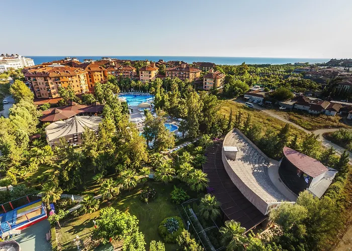 Mholiday Stone Palace Side