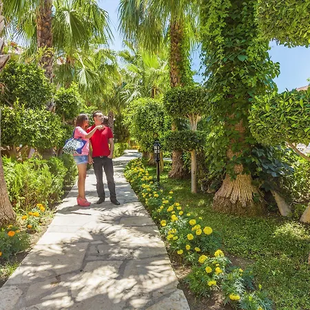 Mholiday Stone Palace Side 5*